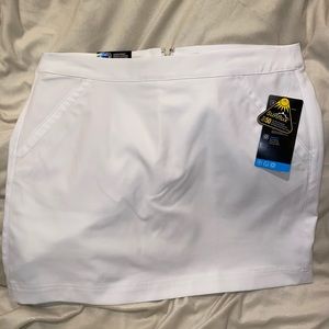 White pgatour shorts